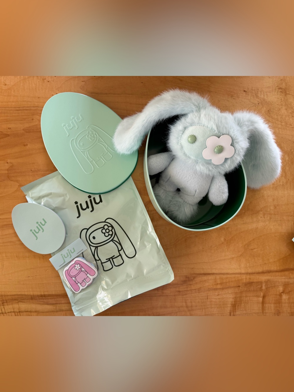 CJ Hendry Easter JuJu, Ellis (mint green)